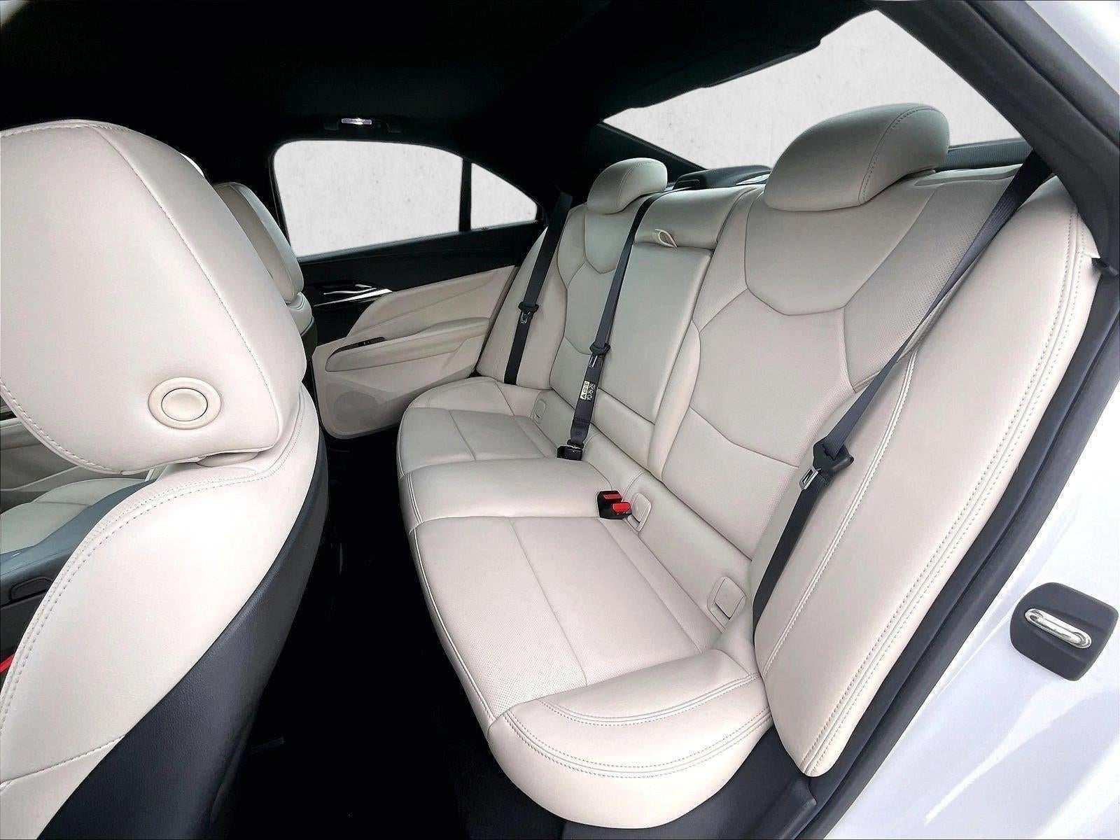 2023 Cadillac CT4 Premium Luxury