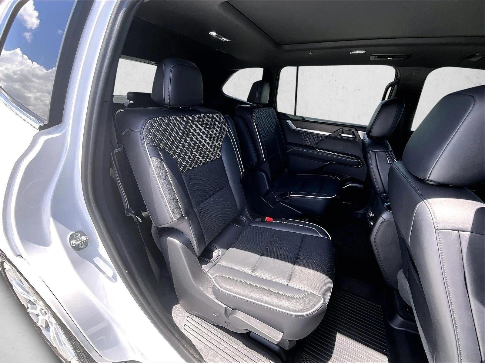 2024 GMC Acadia Denali