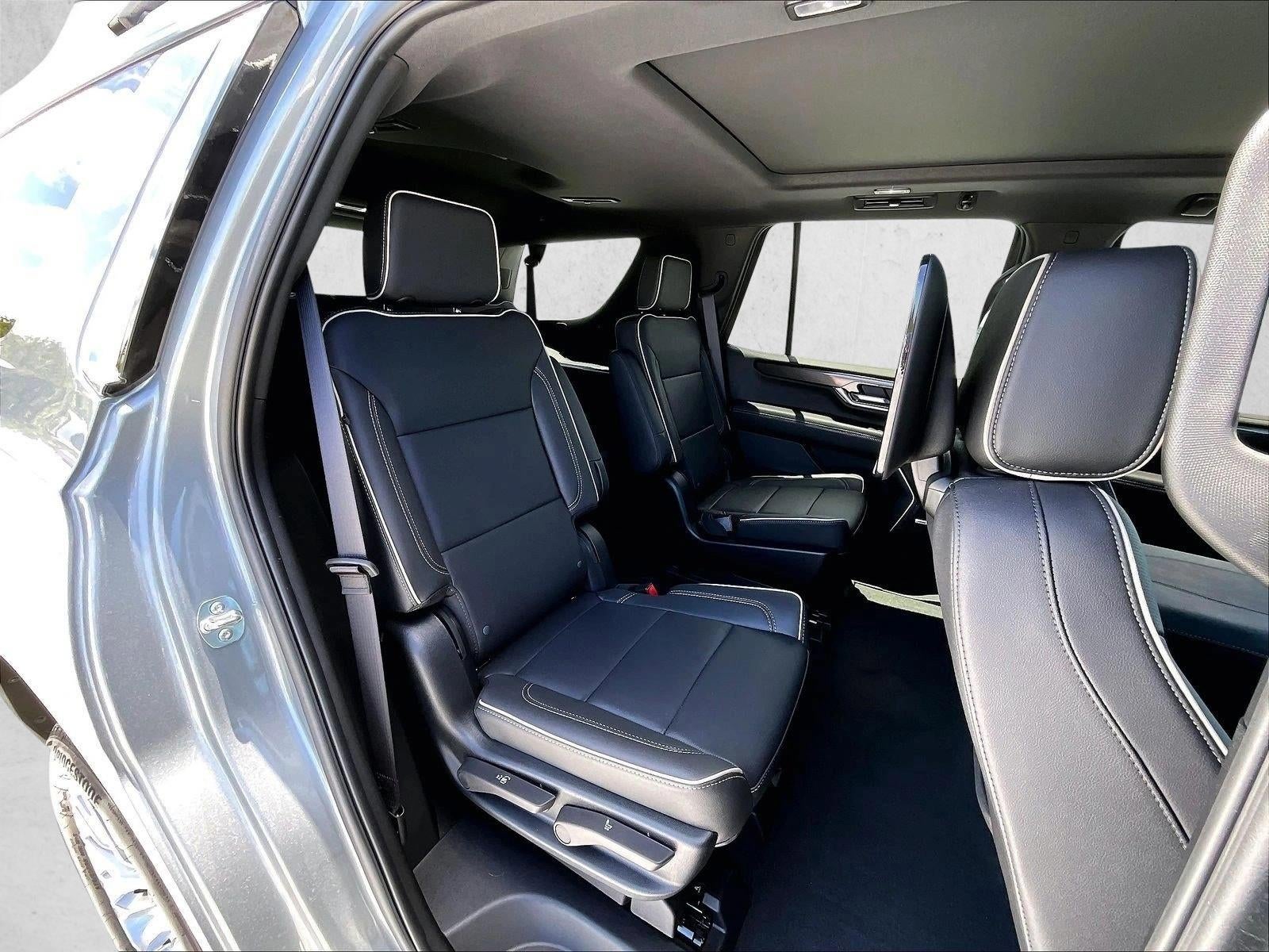 2025 GMC Yukon Elevation