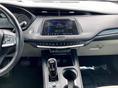 2021 Cadillac XT4 Premium Luxury