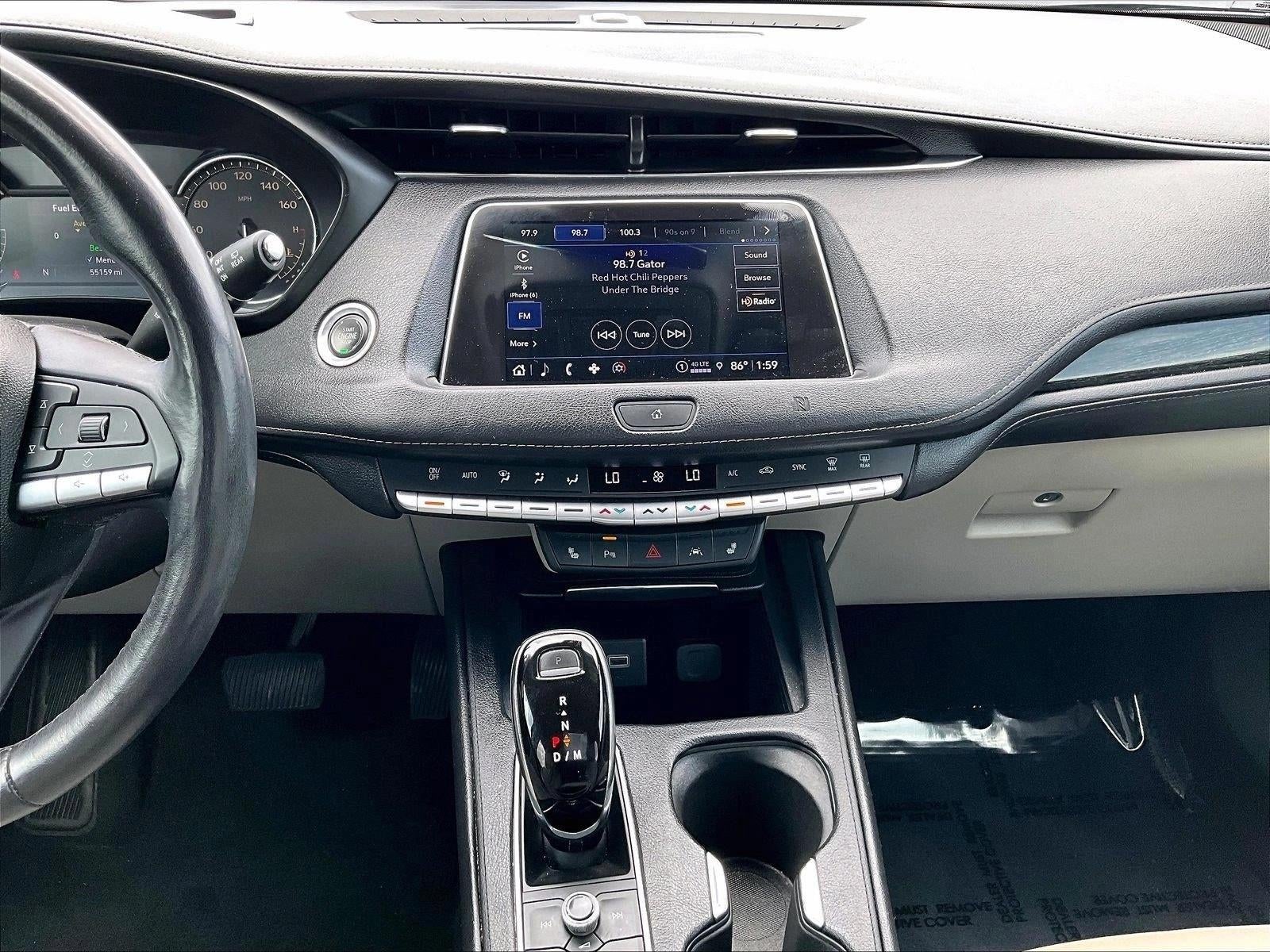 2021 Cadillac XT4 Premium Luxury