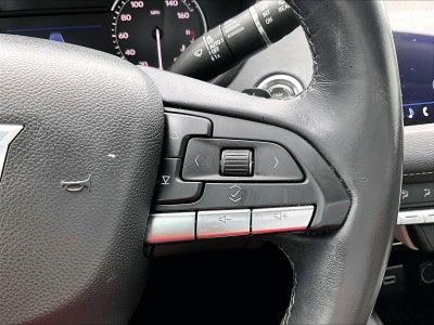 2022 Cadillac XT4 Premium Luxury