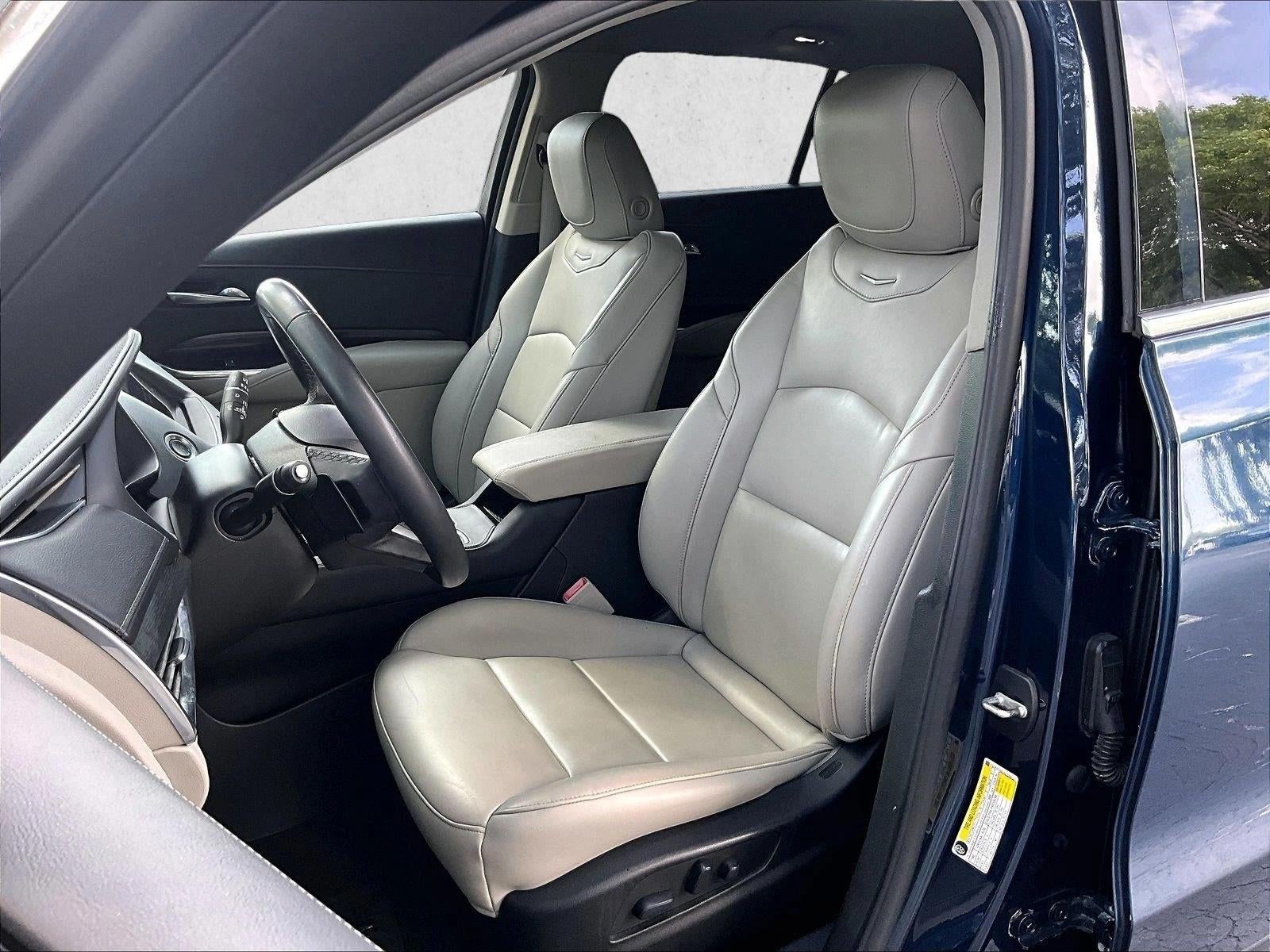 2019 Cadillac XT4 FWD Premium Luxury