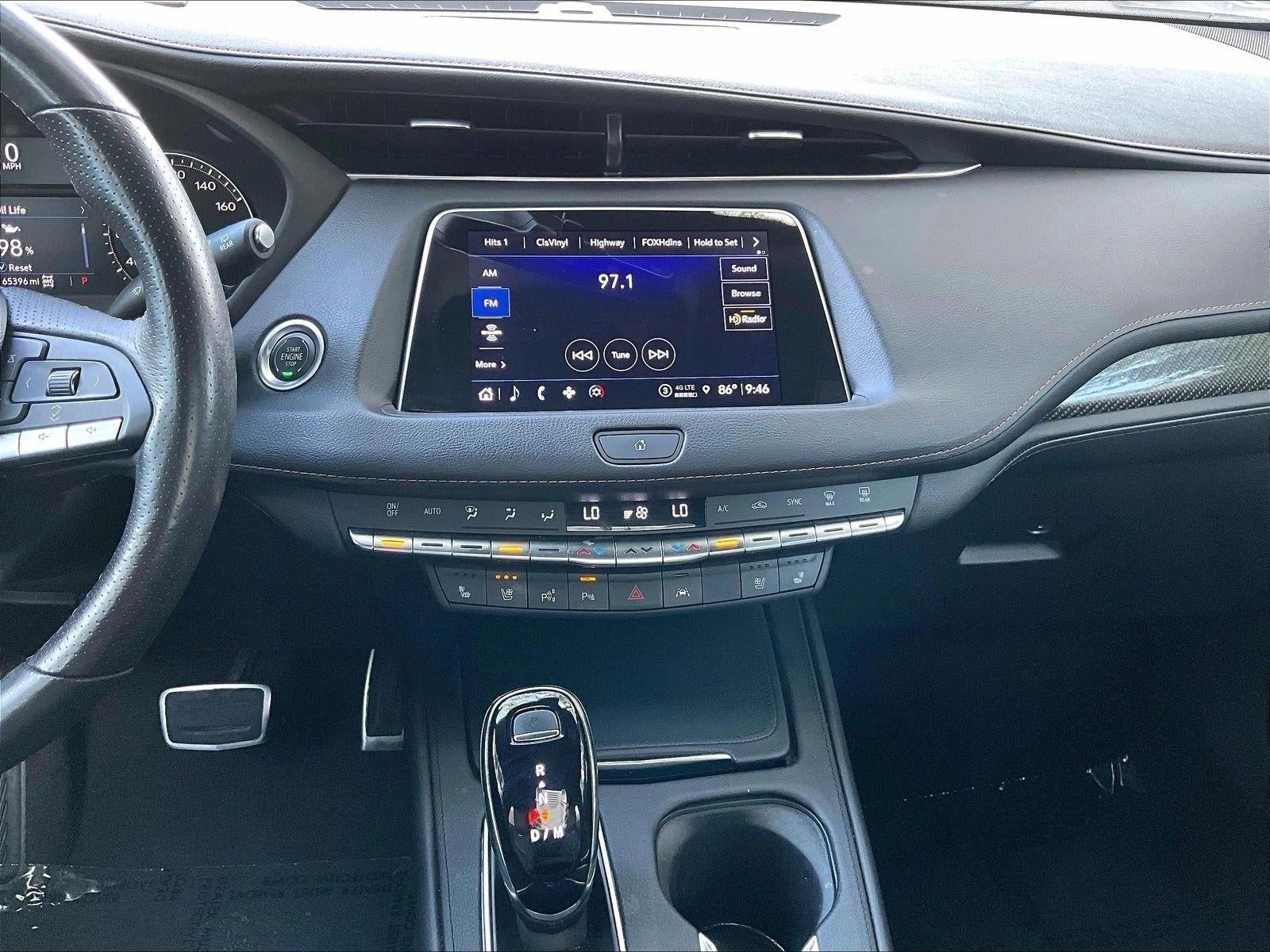 2022 Cadillac XT4 AWD Sport