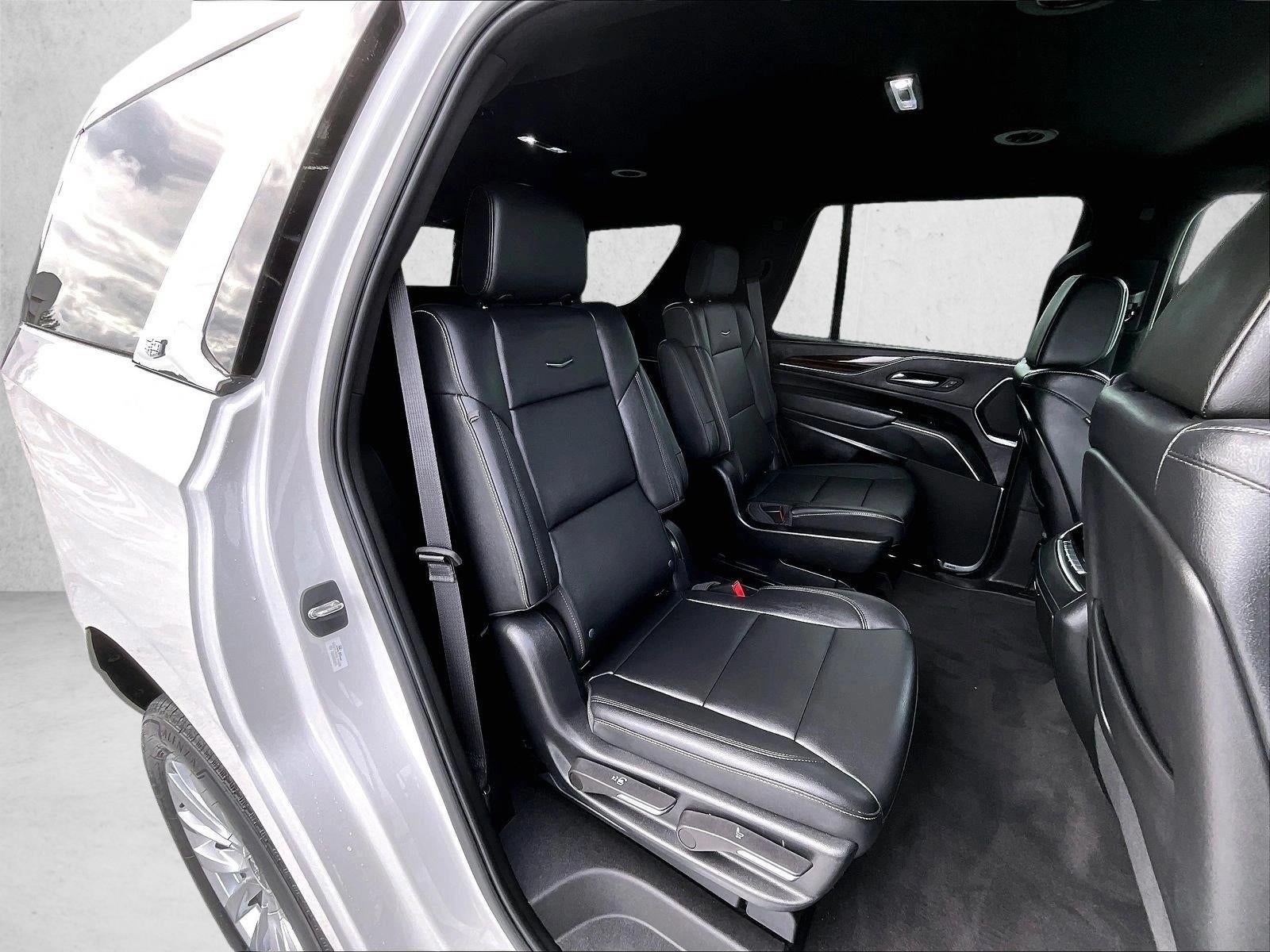 2023 Cadillac Escalade Luxury