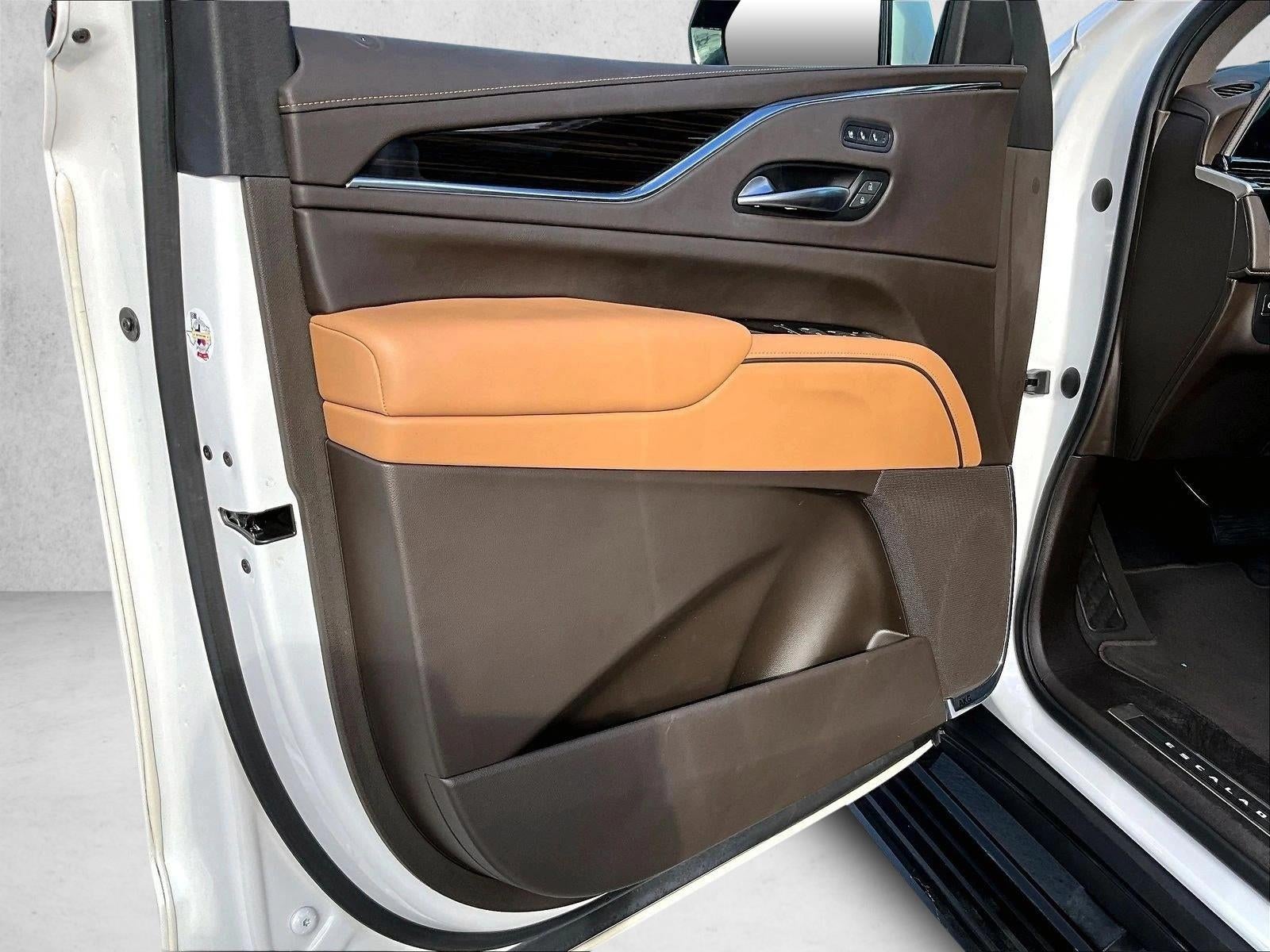 2023 Cadillac Escalade ESV Sport