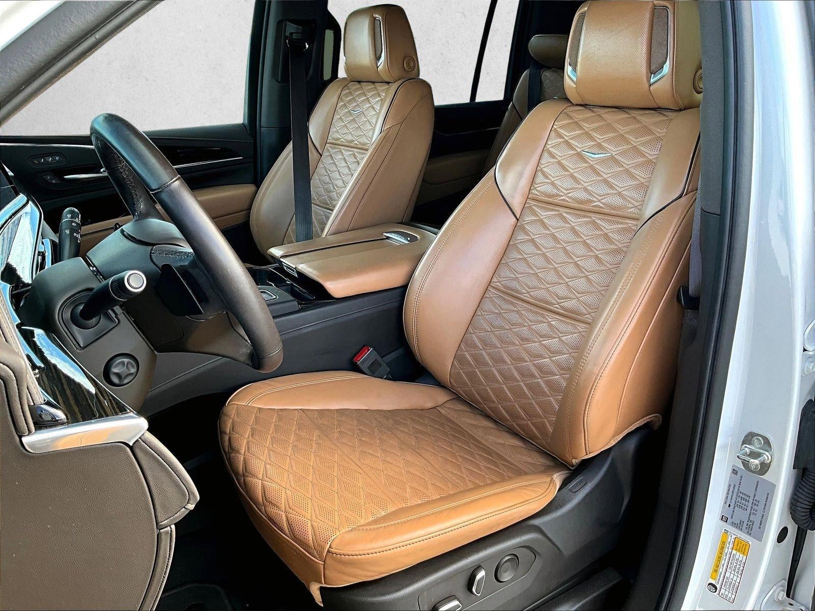 2023 Cadillac Escalade ESV Sport