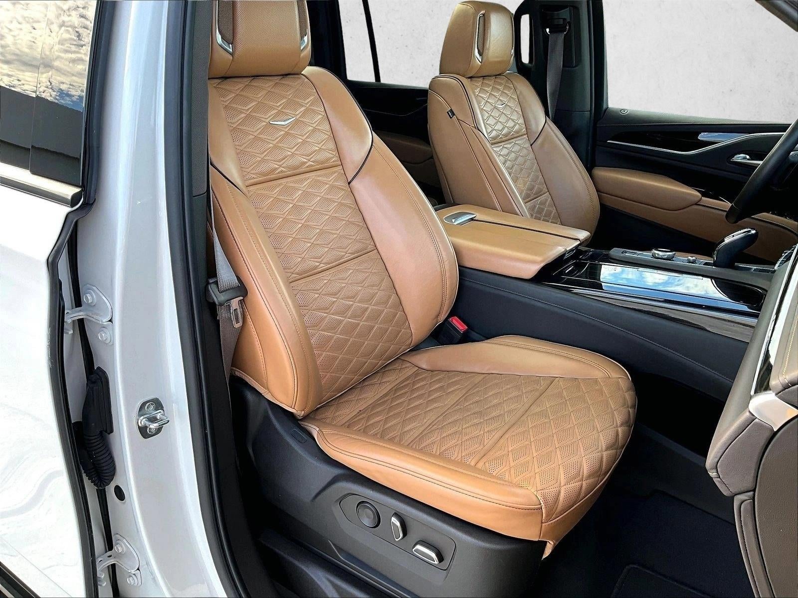 2023 Cadillac Escalade ESV Sport