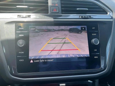 2022 Volkswagen Tiguan SE R-Line Black