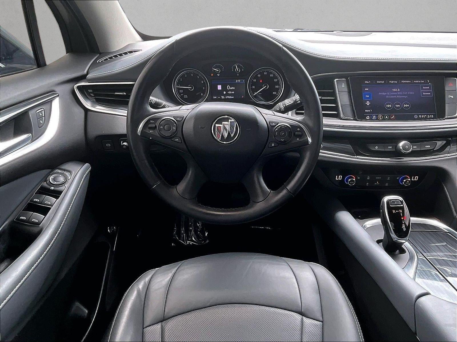 2020 Buick Enclave Essence