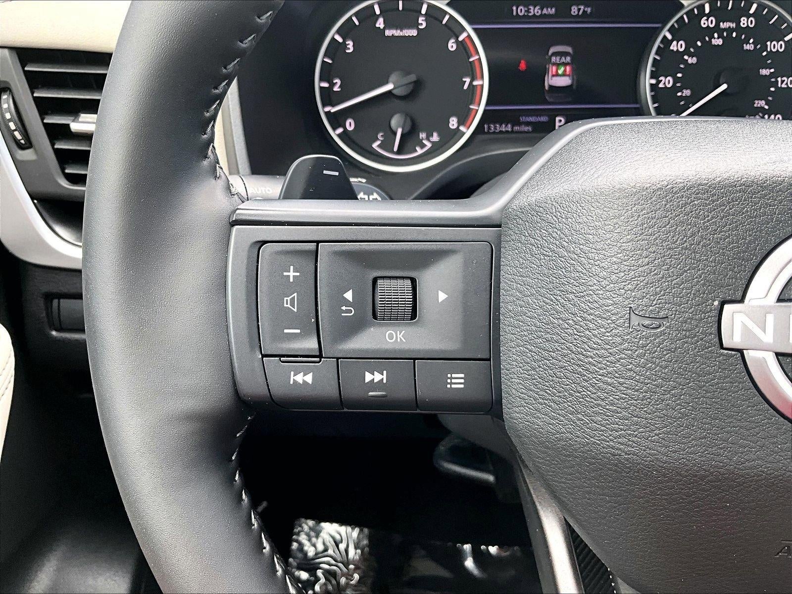 2025 Nissan Rogue SV