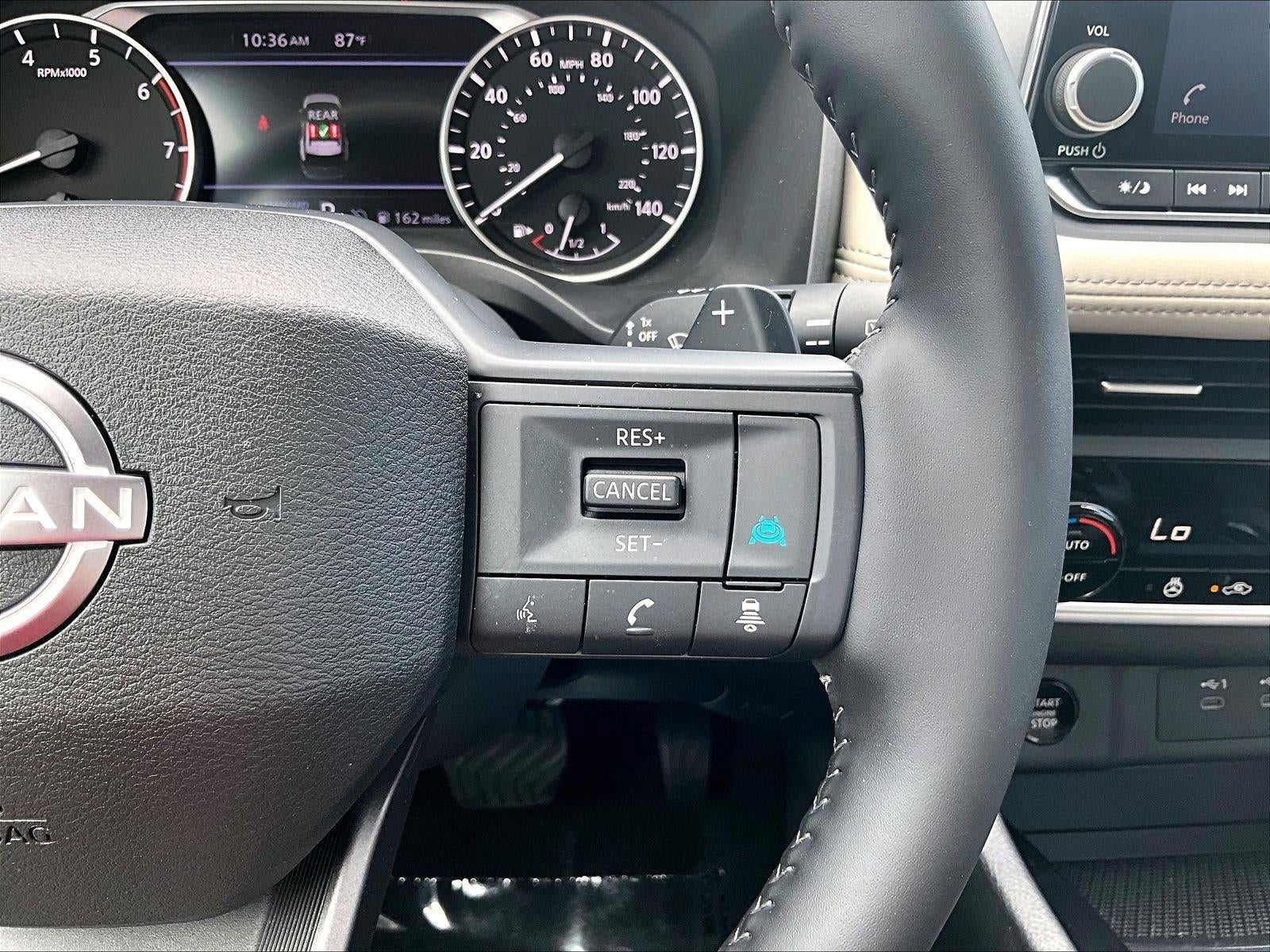 2025 Nissan Rogue SV