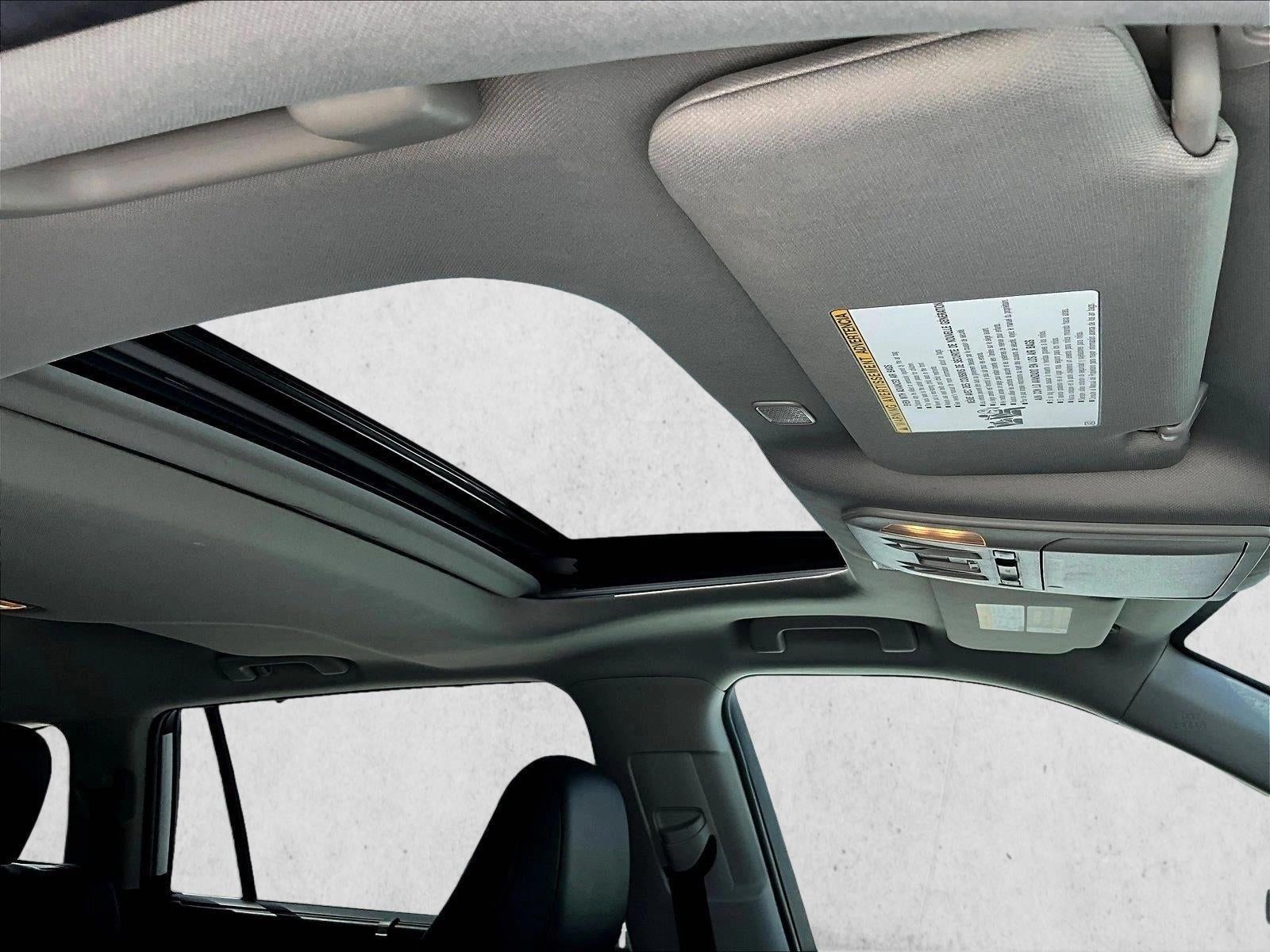 2024 Toyota Highlander Hybrid XLE