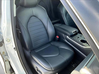 2024 Toyota Highlander Hybrid XLE