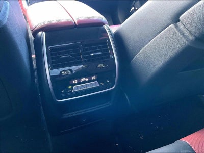 2024 BMW X6 xDrive40i