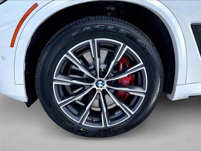 2021 BMW X5 M50i