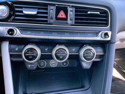 2022 Genesis G70 2.0T