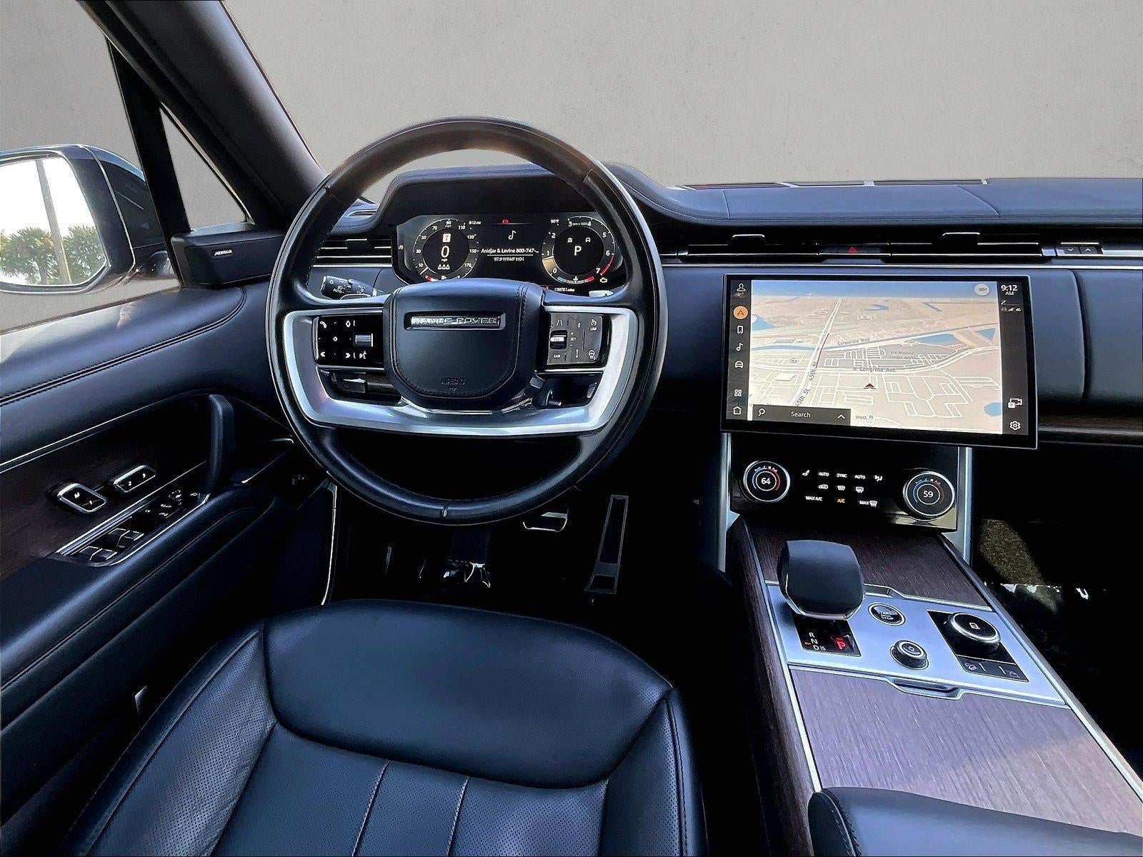 2023 Land Rover Range Rover SE