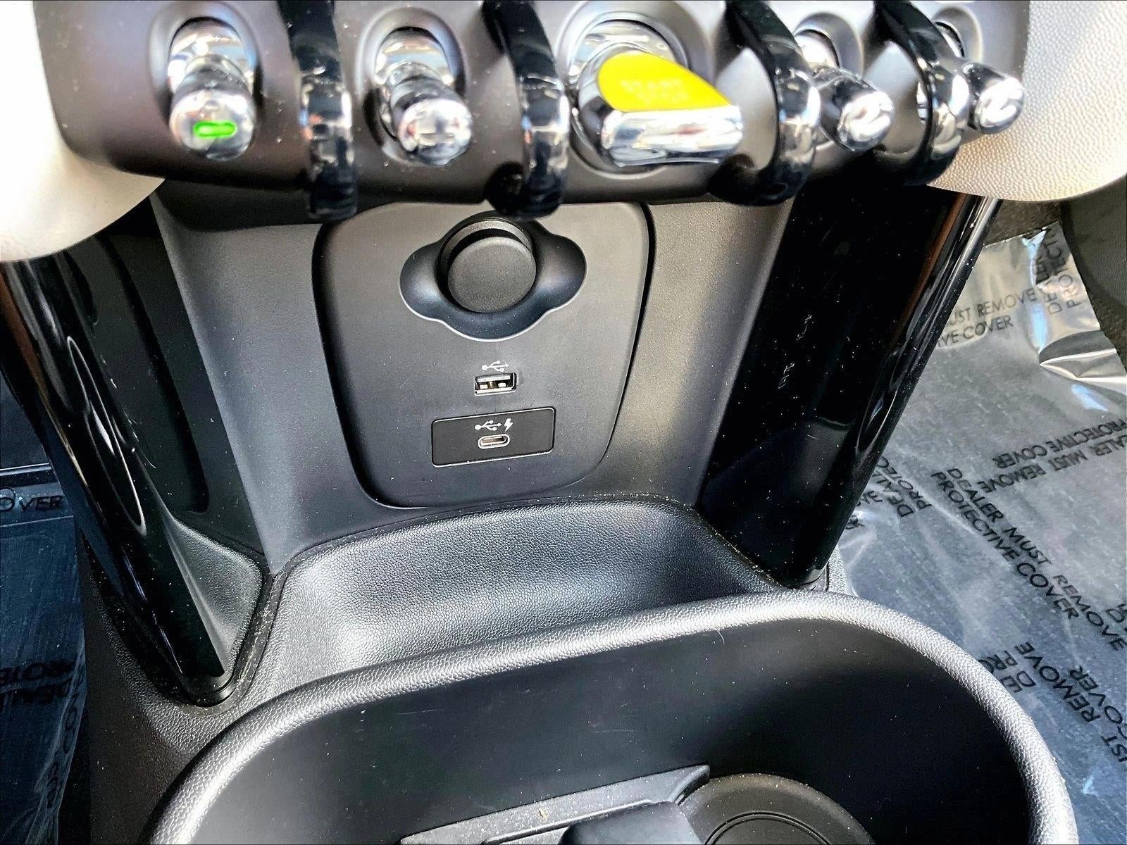 2022 MINI Hardtop 2 Door Cooper SE