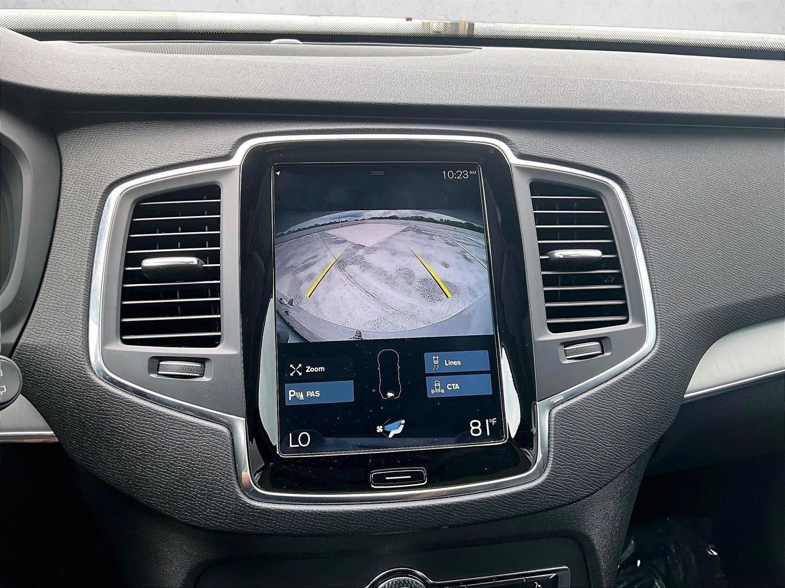 2021 Volvo XC90 Momentum