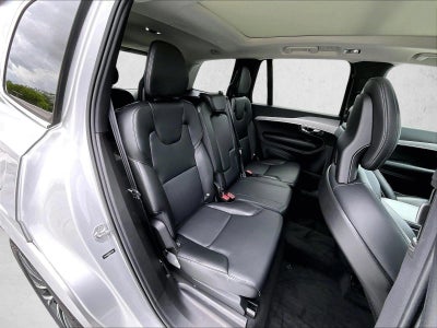 2021 Volvo XC90 Momentum