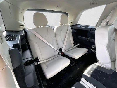 2019 Volvo XC90 Momentum
