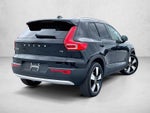 2021 Volvo XC40 Momentum
