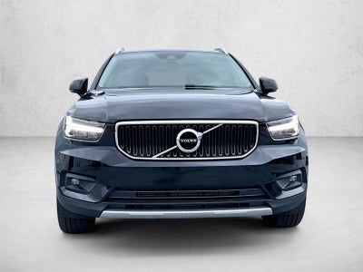 2021 Volvo XC40 Momentum