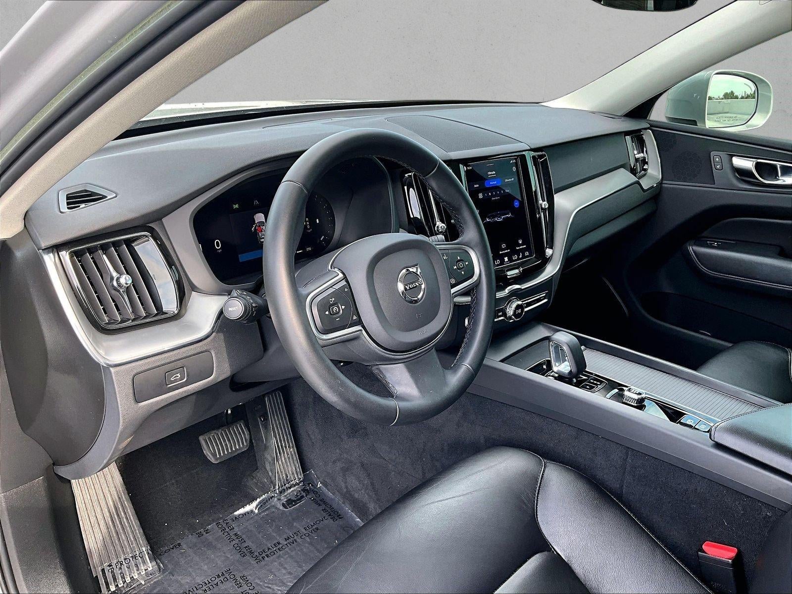 2023 Volvo XC60 Core