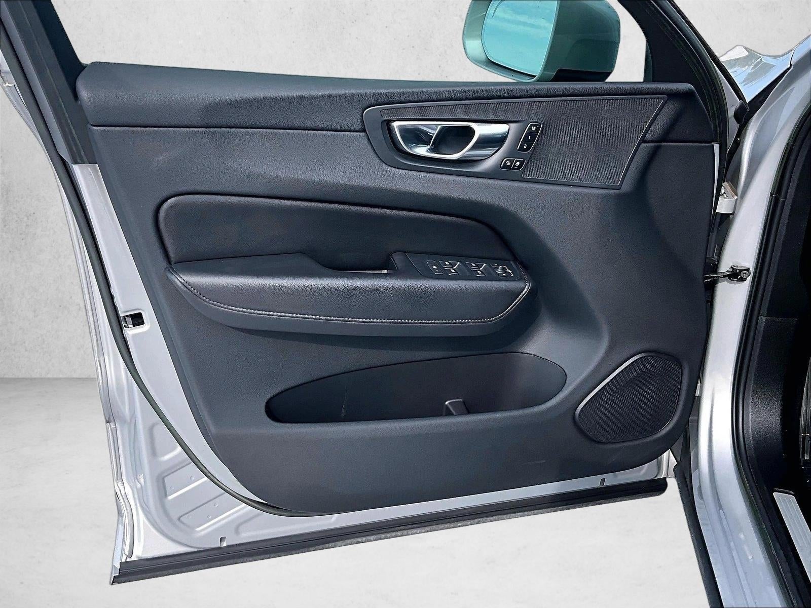 2023 Volvo XC60 Core