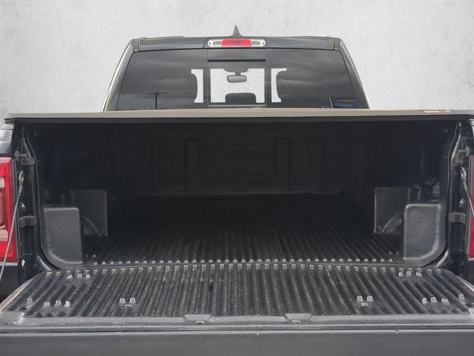 2020 RAM 1500 Laramie Crew Cab 4x2 5'7" Box
