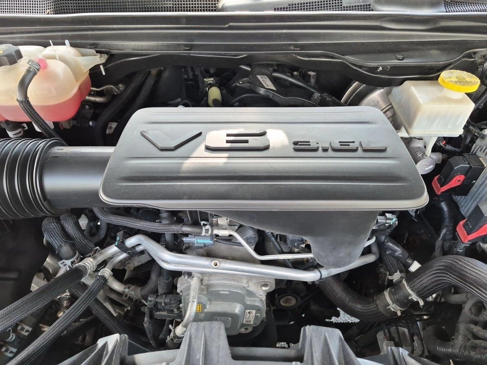 2019 RAM 1500 Big Horn/Lone Star Crew Cab 4x4 5'7" Box