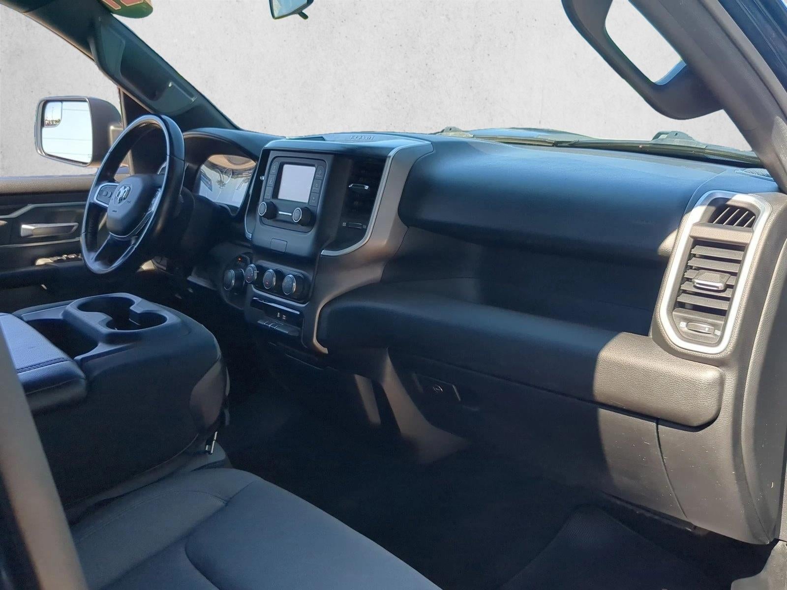 2021 RAM 1500 Big Horn Crew Cab 4x4 5'7" Box
