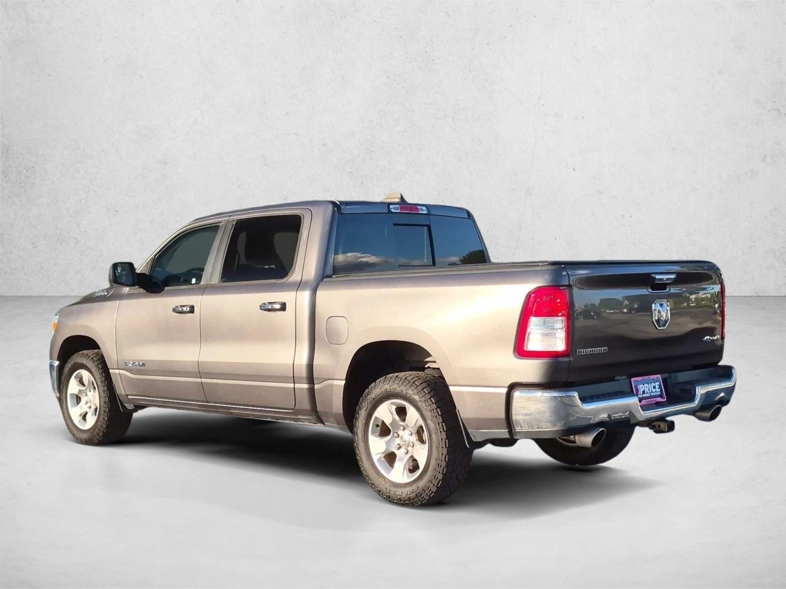 2020 RAM 1500 Big Horn Crew Cab 4x4 5'7" Box