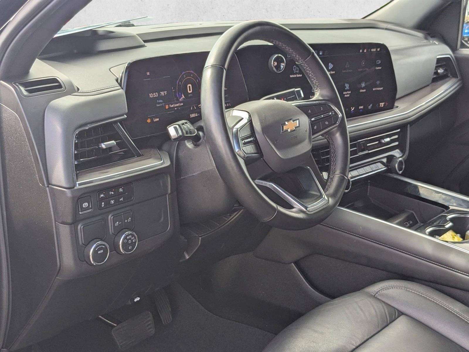 2025 Chevrolet Suburban LT