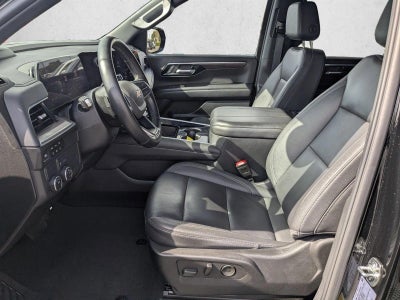 2025 Chevrolet Suburban LT