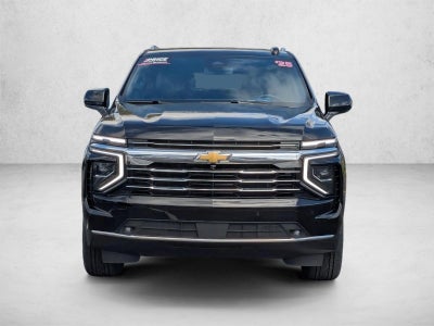 2025 Chevrolet Suburban LT