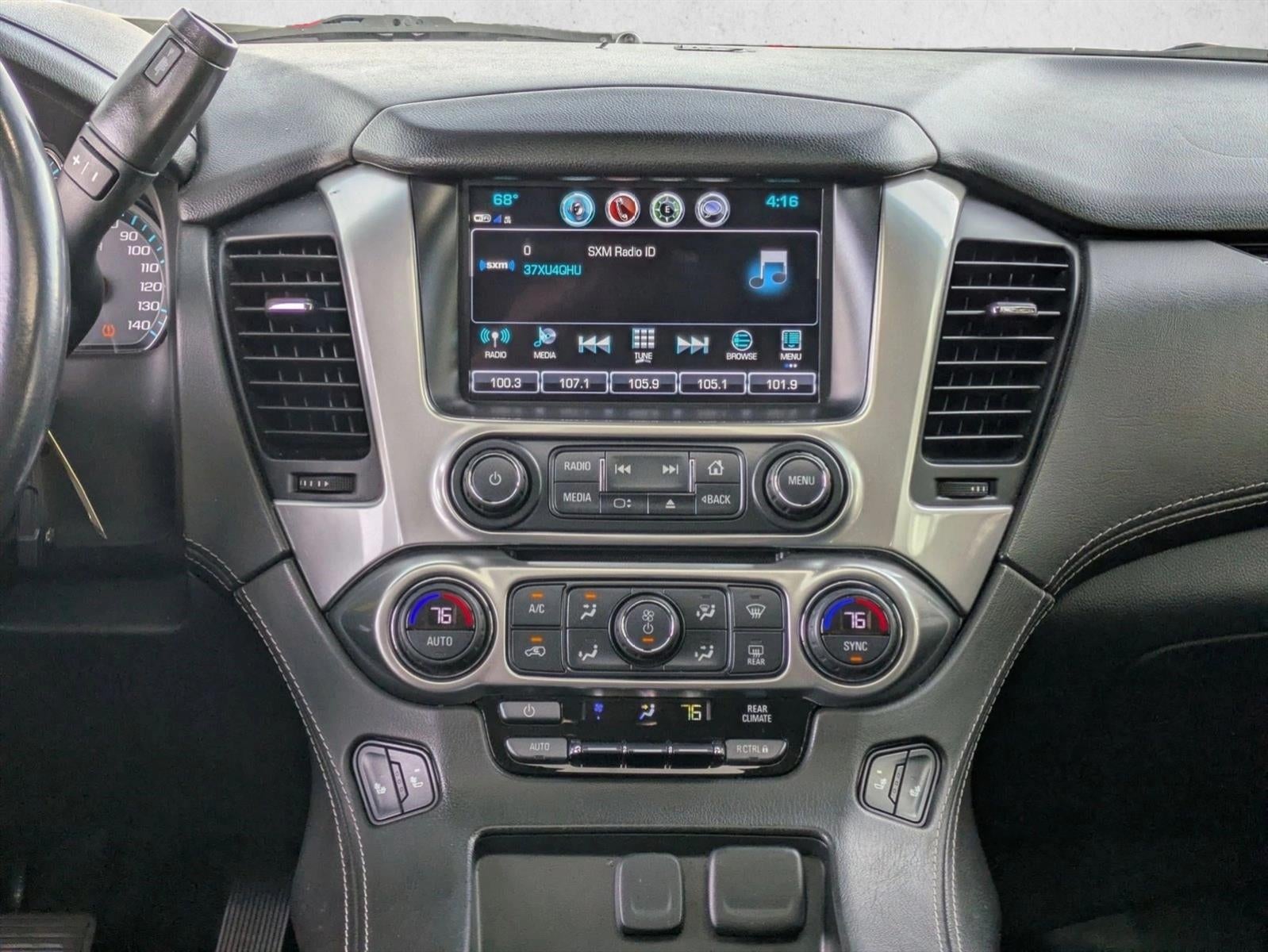 2020 Chevrolet Suburban LT