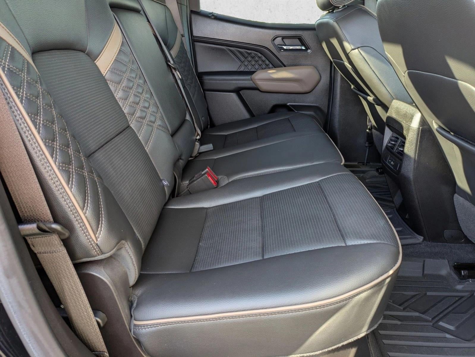 2023 GMC Canyon Denali