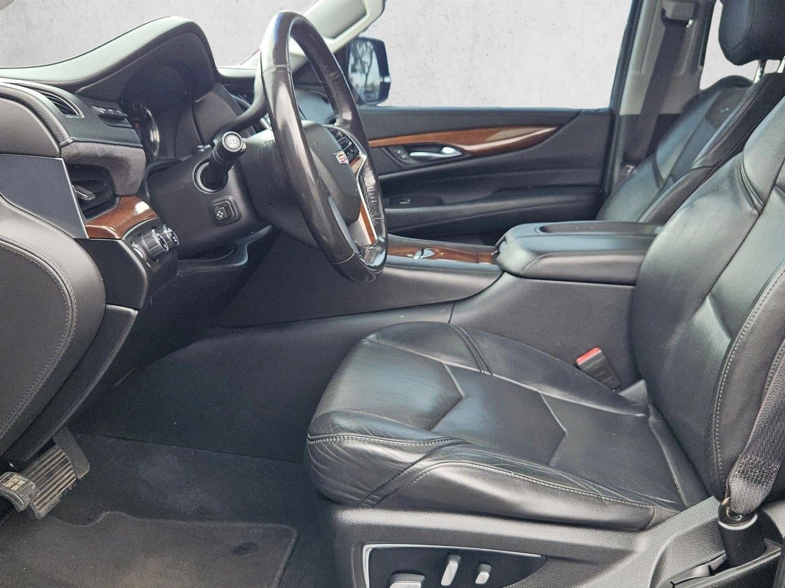 2019 Cadillac Escalade Luxury