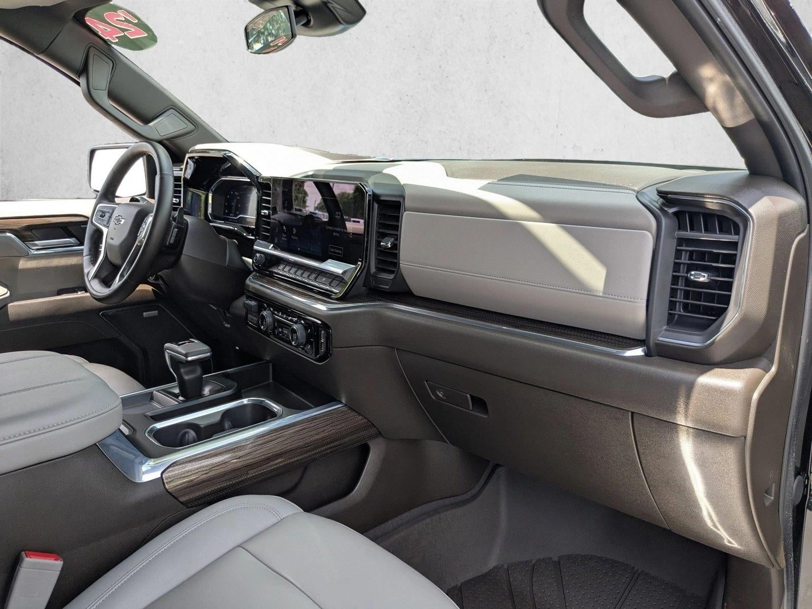 2024 Chevrolet Silverado 1500 RST