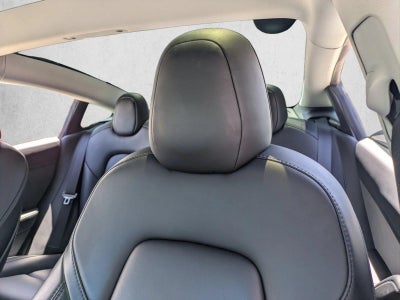 2022 Tesla Model 3 Long Range Dual Motor All-Wheel Drive