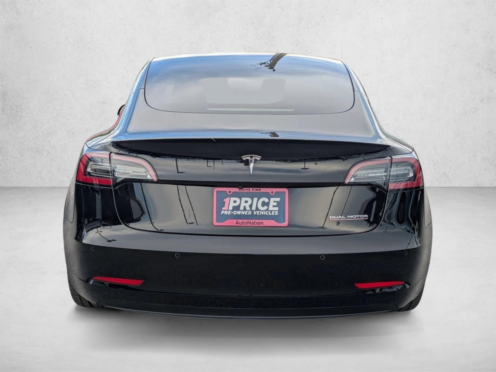 2022 Tesla Model 3 Long Range Dual Motor All-Wheel Drive