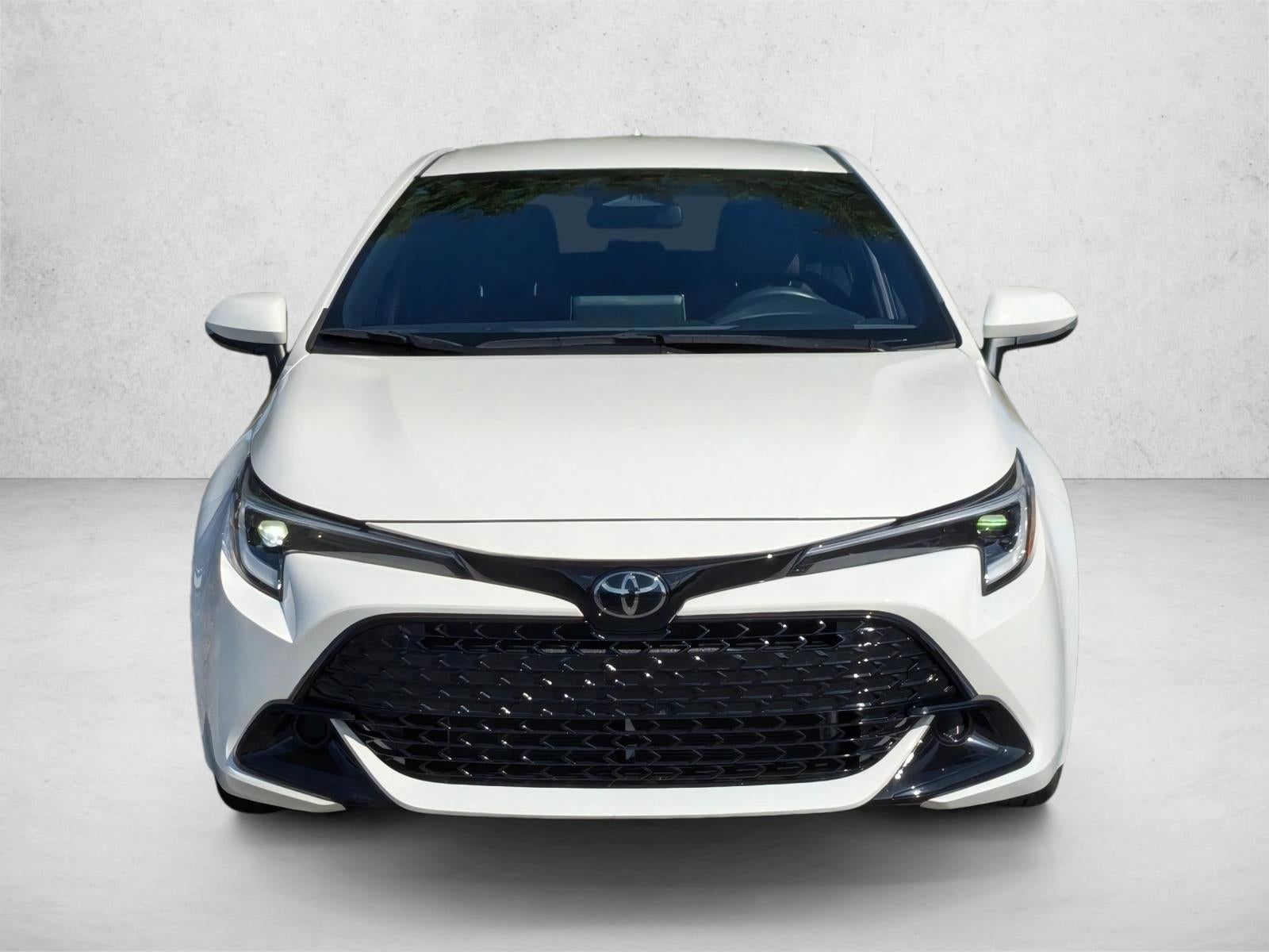 2025 Toyota Corolla Hatchback SE