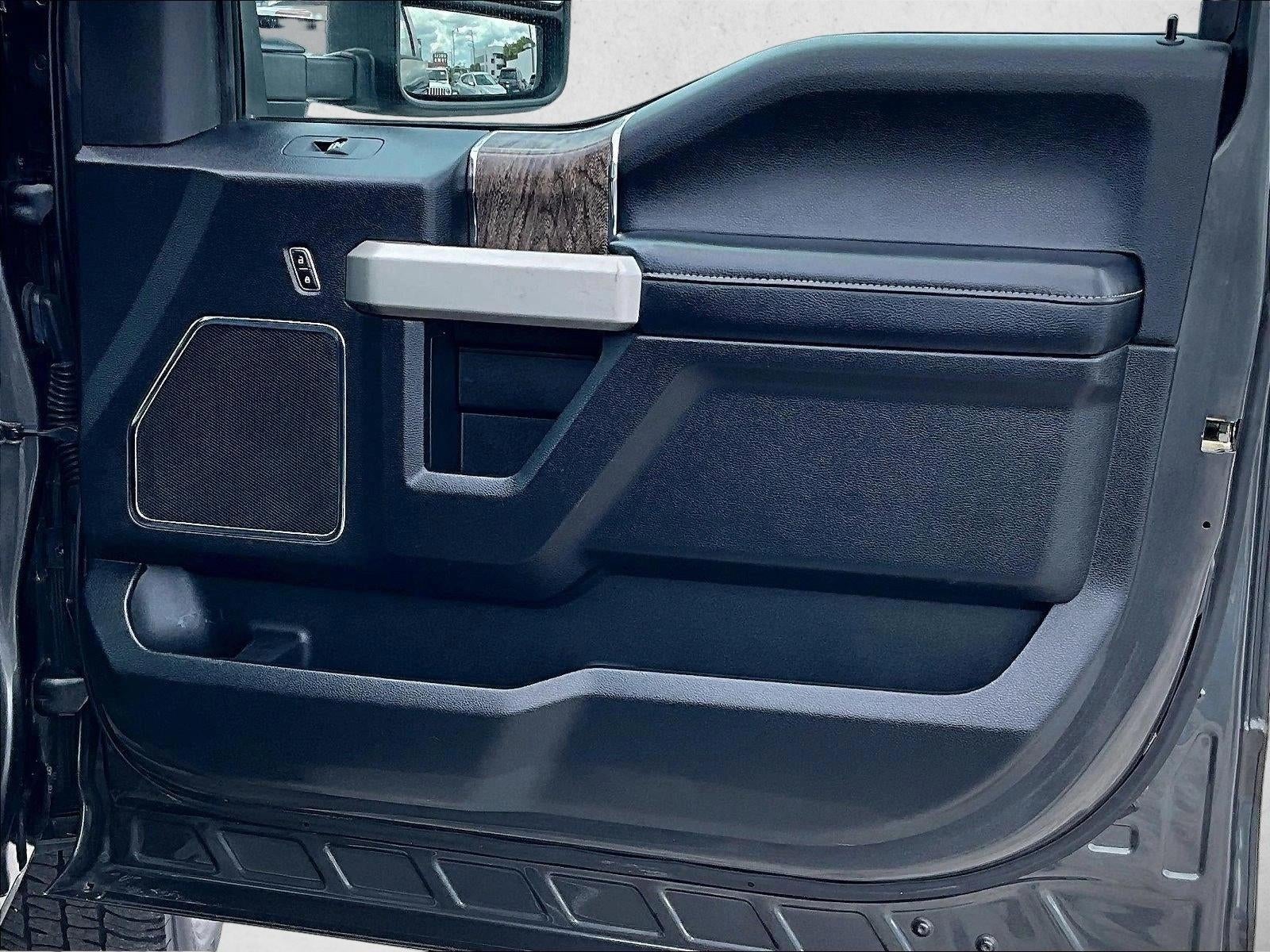2017 Ford F-250 LARIAT