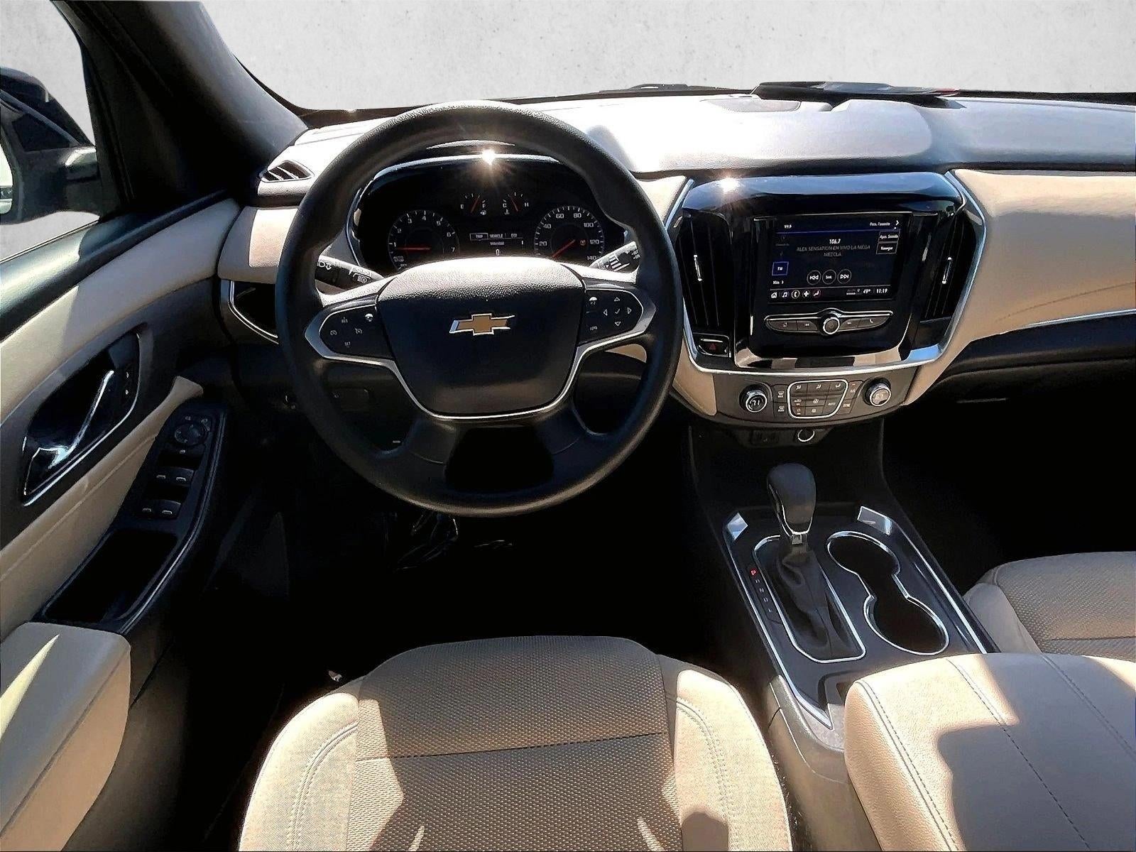 2023 Chevrolet Traverse LS