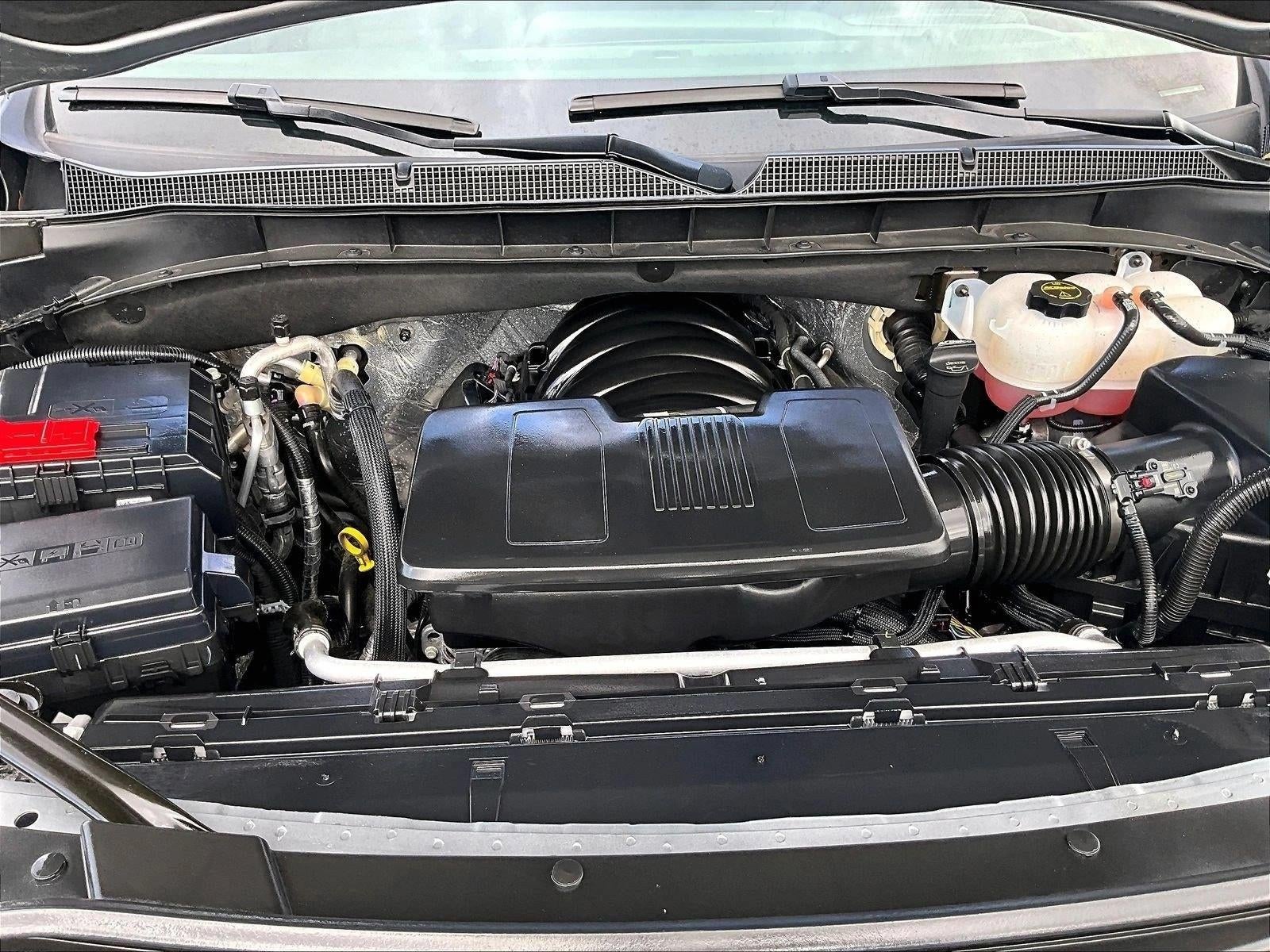 2025 Chevrolet Tahoe LS