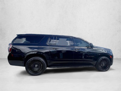 2024 Chevrolet Suburban RST