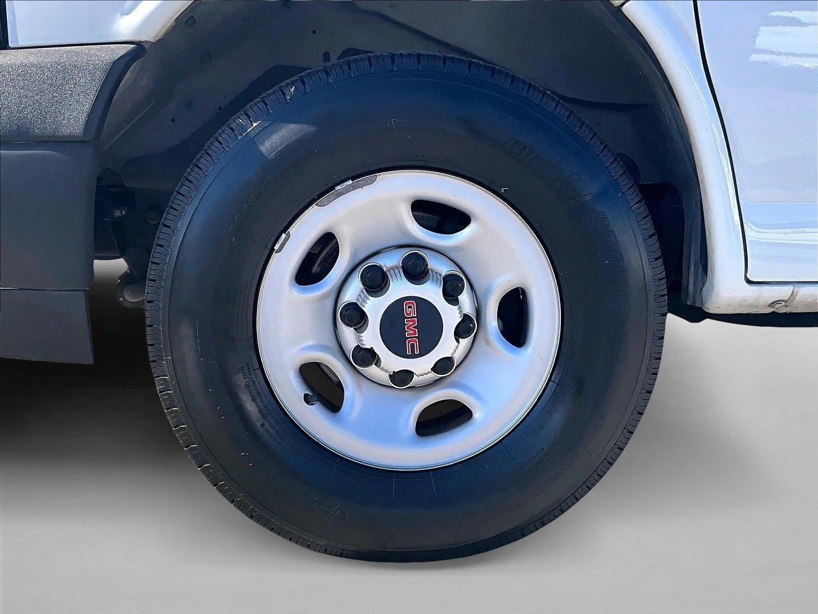 2020 GMC Savana Cargo 2500 Base