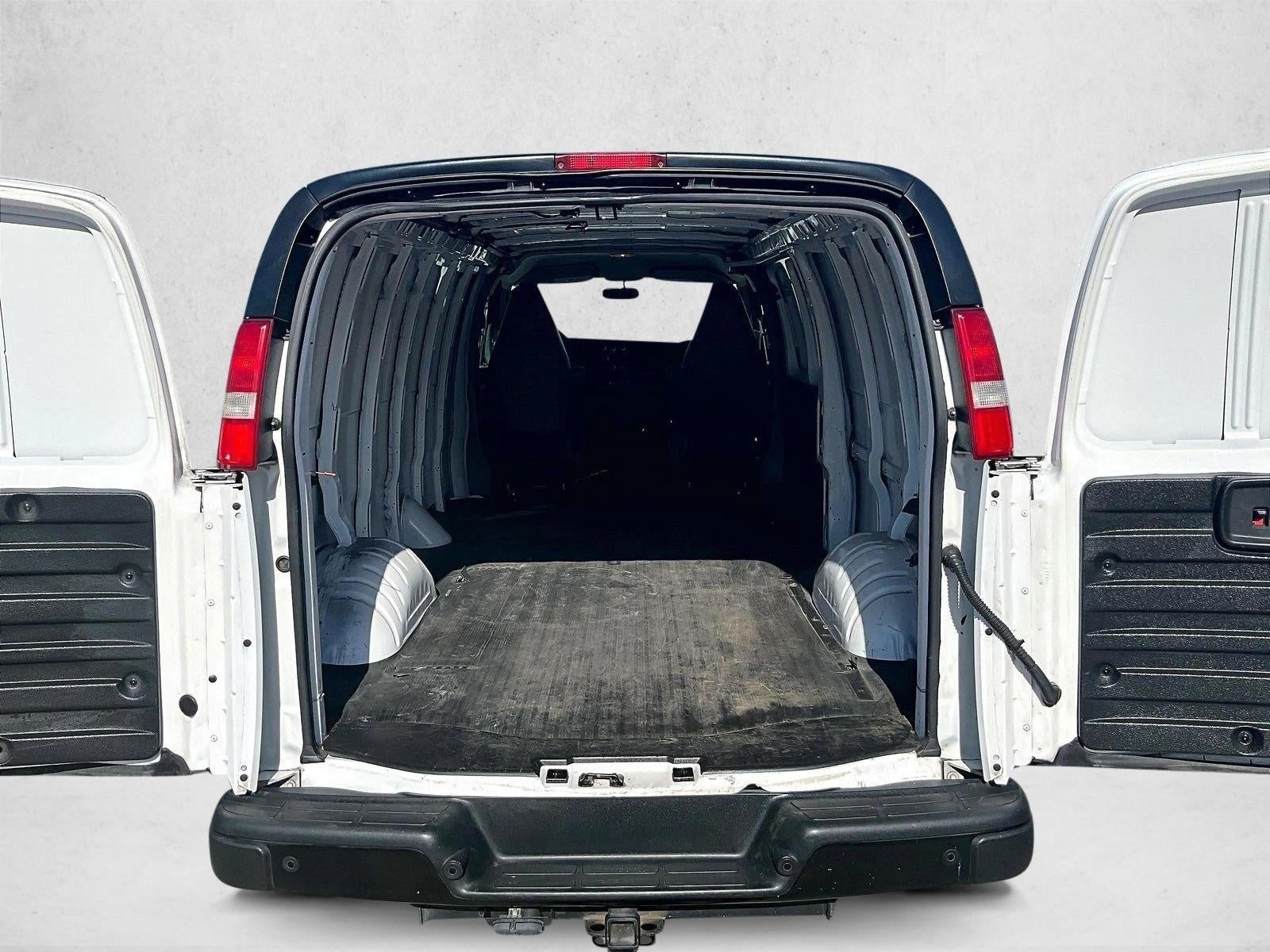 2020 GMC Savana Cargo 2500 Base